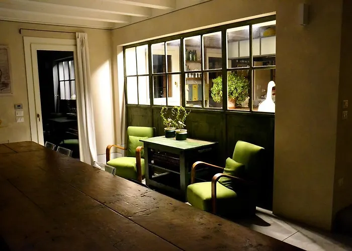 Ca Bianca Dell'abbadessa Сан-Ладзаро-ди-Савена